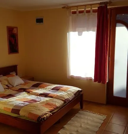 Appartamento Okker Gyula